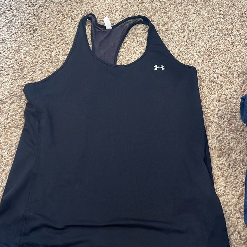 UA Women’s mesh tank